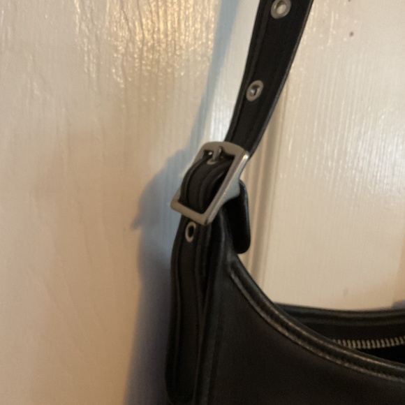 Vintage Coach 9950 Janice Legacy Crossbody Bag - Picture 4 of 6